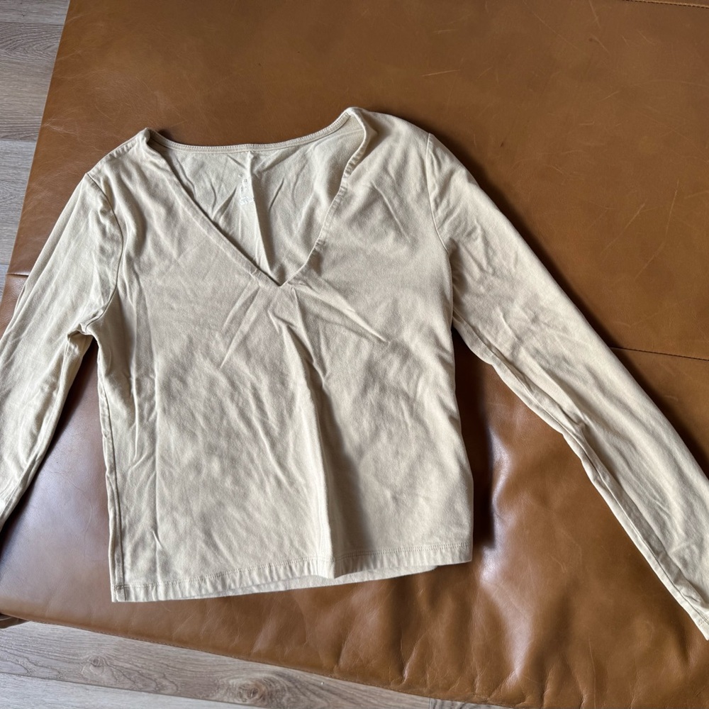 a new day Cream V-Neck Long Sleeve Top